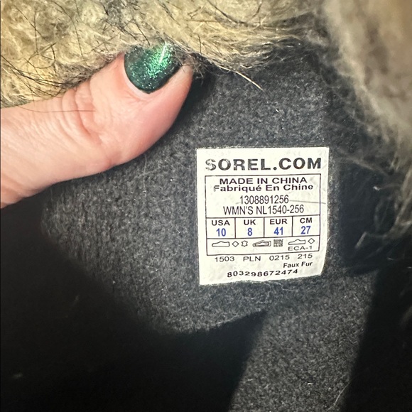 Sorel Dark Brown and Black Fur-Lined Boots - Picture 6 of 6